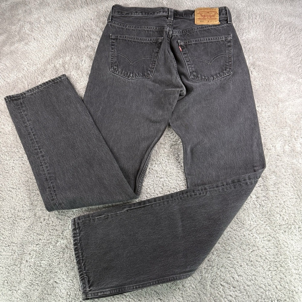 Levis Vintage 501 Jeans Mens 32x34 Black Made USA Button Fly Straight 501-0660